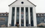 Gründungsgeschichten freier Produktionshäuser in Ostdeutschland