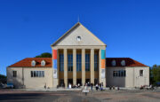 Führung durch das Festspielhaus Hellerau auf Französisch